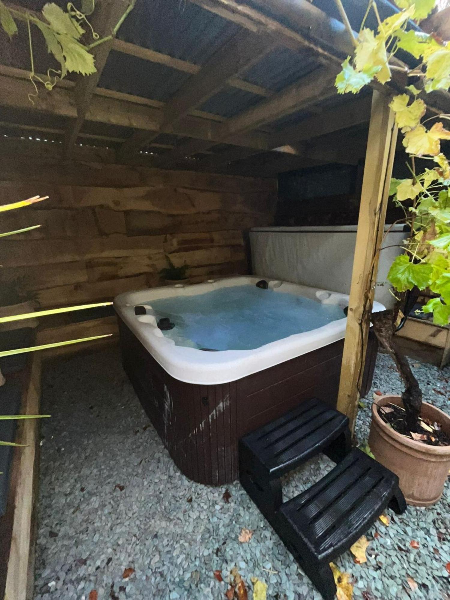 Quirky Retreats - The Hidden Retreat Daire Windermere Dış mekan fotoğraf